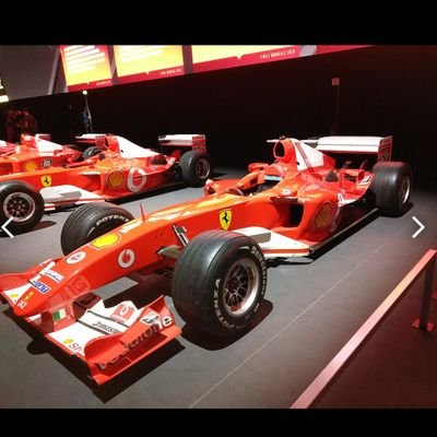 17- i am passionate about Formula 1 and more particulary Fan of Scuderia Ferrari FORZA FERRARI 💥