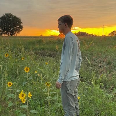 rmcleod38's profile picture. UA '19 USC '21
Athletic Trainer