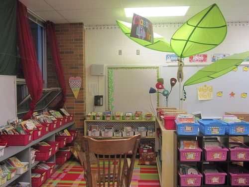 Teach. Learn. Educate. Second Grade. 

http://t.co/qOObj7seIL