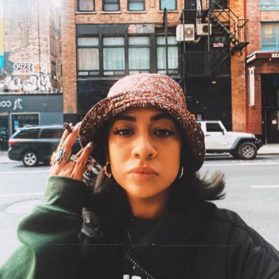 Mandi Quintanillaさんのプロフィール画像