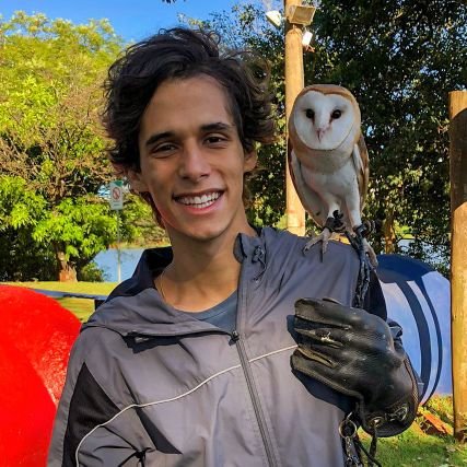 👨🏾‍🎓 Graduando em Ciências Biológicas
🦉 Estagiário com Corujas Buraqueiras
🦜 Observador de aves
📷 Fotógrafo de vida silvestre