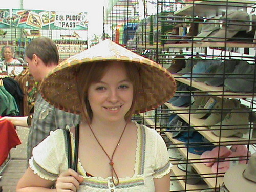 Nerdettes_rule's profile picture. I am a happy pineapple :P