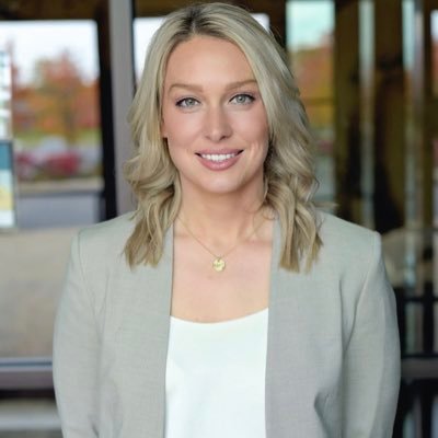 AmandaHouser937's profile picture. 🌍 Roaming the digital realm☕️👩‍💻Chasing dreams, keystroke by keystroke turning coffee into success one stroke at a time  ✨ Crafting a life less ordinary