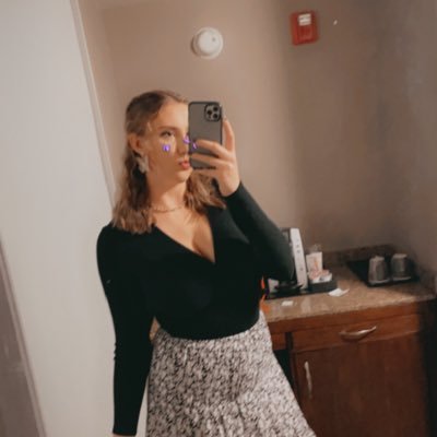 daniellerac's profile picture. to say I enjoy Taco Bell would be an understatement