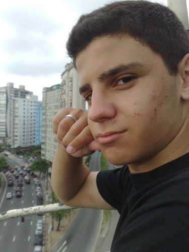 hugostoso7's profile picture. sou uma pessoa bem resolvida. as pessoas dizem que sou bonito e sou bem alegre. vivo cada dia como se fosse o último. tenho namorado e ele é lindo e eu amo ele