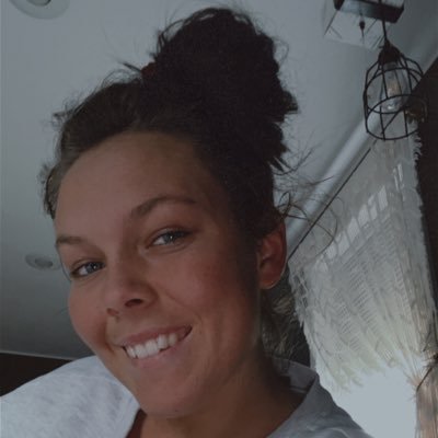 heidi_helmuth's profile picture. 