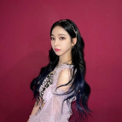 wanjeonchaeftw's profile picture. a writing/personal acc • sulljin + winrina + others
