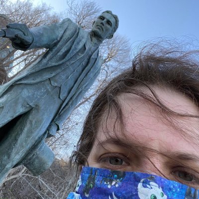 JustinaFife's profile picture. 🔴Personal Account. 🟠Video gamer. 🟡Craft Inventor/Artist. 🟢Has Cichlids, Bettas and Bugs as Pets