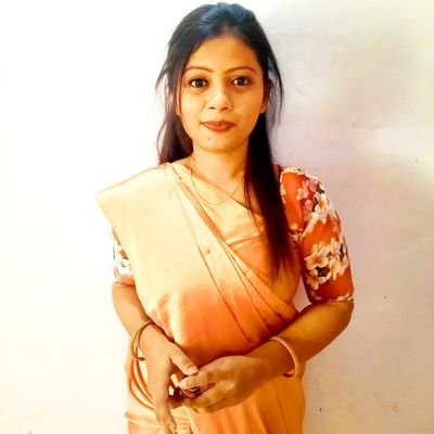 Shivani11505796's profile picture. वो हिंदु का विरोध करते हैं
यह उनकी धार्मिक शिक्षा है
पर आप हिंदू होकर भी हिंदुत्व का विरोध करते हो तो
ये आपकी खून की खराबी हैं🚩