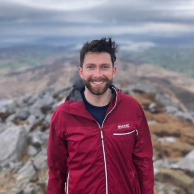 📺TV Presenter - Showreel https://t.co/sNeVERjtQR
🎭Actor @rosnarun1 @murdair @saolella
🎥Self Shooting Producer/Director
💚Gaeilge 🏳️🌈Sé/é