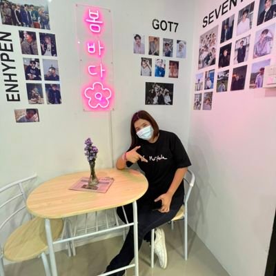 Annty43387368's profile picture. 