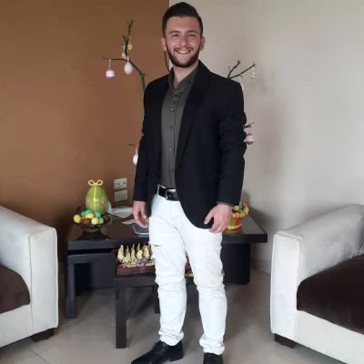 AyhamEsber3's profile picture. Son of God 💟
Jesus' best friend ✝️