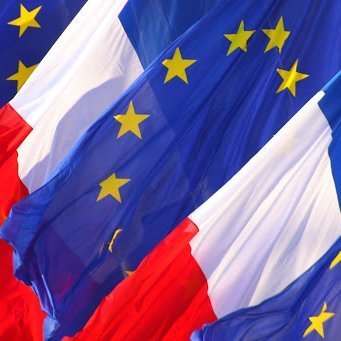 Non aux extrêmes.#Ensemble. Avec notre Président. #Renaissance.
#majoritépresidentielle