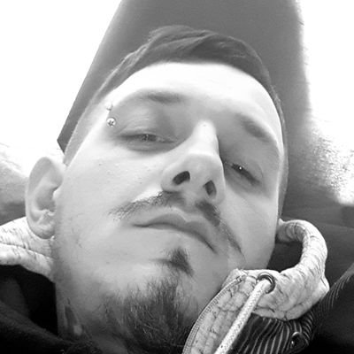 Affiliate for @TheThreadsGG
#TheThreads
ste full time dad of 2 also twitch affiliate enjoy most things but nothing better than spending time with the kids