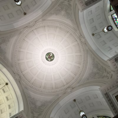 SsKwIU47LdcWesM's profile picture. お昼寝が好き 本が好き 書籍の紹介たまにします。