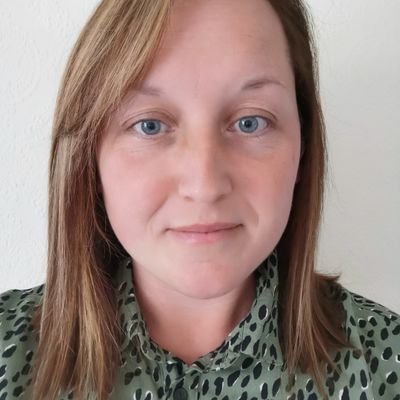 samanthacarr45's profile picture. 