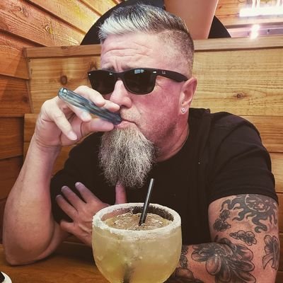 CasaskullMark's profile picture. Let's drink to the salt of the earth! 🇺🇸🇺🇸🇺🇸