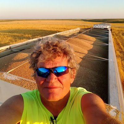 Iowahand's profile picture. Jesus Christ is King. 

..sort of retired energy consultant, investor and developer. Now promoted to pt farm hand and patriot active. I look favorably on wife.