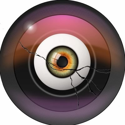 _cracked_lens_'s profile picture. Avid Dice Enjoyer. || Sound Tech. || Professional Royalty Disliker. || Part Time Space Ape. || Tea Drinker. || Boot Haver