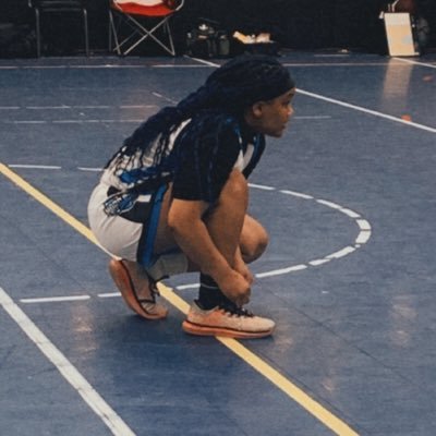 Class of 2023📚 Pennsylvania 📍Point Guard/ shooting guard🏀