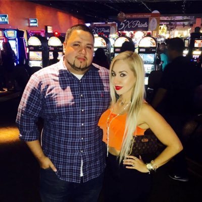 chefcarlos817's profile picture. Loving husband and father of Jasmine and Zahara Molina.