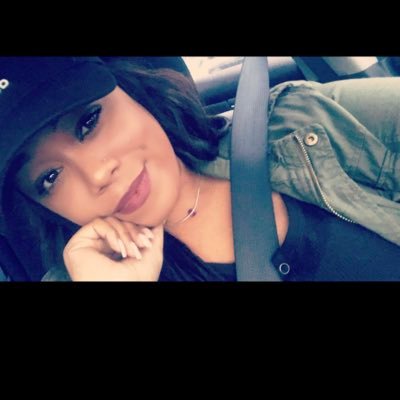 lisamariecriss's profile picture. MOM LIFE. FOOD. EXPLORE. Berkeley College Almuni