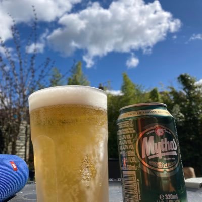 plumber, cricket nut job, Gashead, marshfield CC 3rds skipper, girls and women’s cricket coach and dad to the best cricketer and swimmer in the family