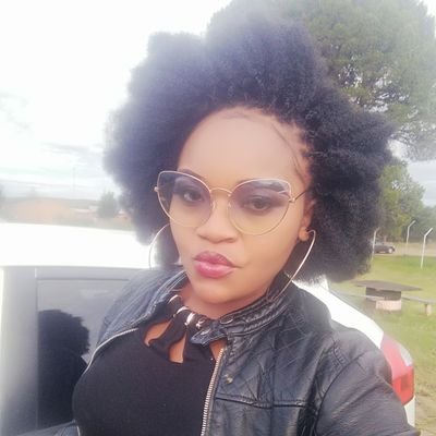 Tumichabane's profile picture. IG:@lady_b_tumi
Your lil sister's role model.
//NgwanaKasi