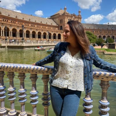 “Científica de edición limitada, amante de los animales y de la naturaleza”