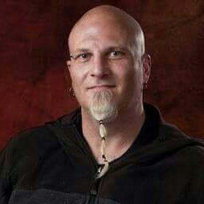 ThomasA78045580's profile picture. Bottom Guy