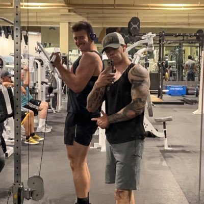 AustinBalsiger8's profile picture. |KY| U.S. Navy ⚓️ | “Vis Per Mare” |