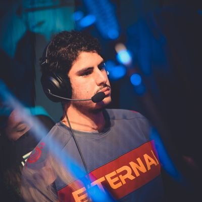 Joueur Overwatch.
Supporter des Philadelphia Fusion
#PhillyPower
#FusionCarry
ex-Off Tank pour la structure @InFlames_GG
LFT