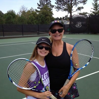 Bee2Carolyn's profile picture. 