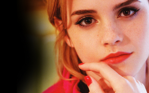 Mudblood and proud, Best friends with @ChosenPotter_ Known as the best witch in Hogwarts. Careful who you curse.
Single