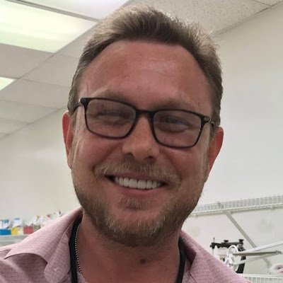 President of @3PointDental dental ceramist extraordinaire