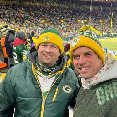 Proud Owner of the Green Bay Packers(since 2010). #GoPackGo UWO Alum IG:TomShambeau Got Banned from MyBookie for winning