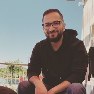 Mnini_y's profile picture. An Architect to be 🎼🎹✏️📏✒️📐