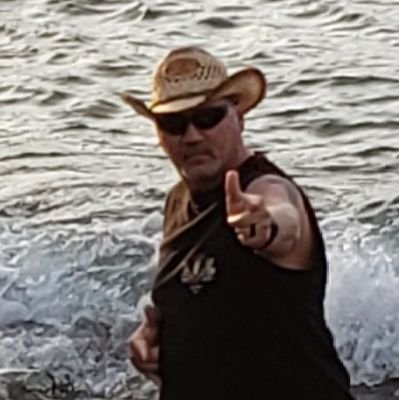 TonyOllenberger's profile picture. Political hack, co-host of Canadian Common Sense podcast, tired of funding a govt that hates me. #wexit Unacceptable views, no filter.