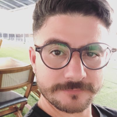 Se jogue no que te faz sorrir.