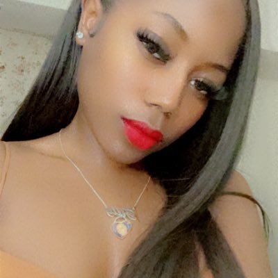 fillaayyyy's profile picture. |1.14| | IG & Snap : fillaayyy | #RIPVATO1800❤️#RIPMARTIN❤️#RIPNUNU💞🤞🏾🦋