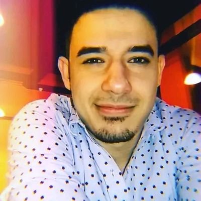 Sabemos la verdad y al mismo tiempo no sabemos nada queremos andar sin ver atrás,la filosofía es vida y la mía es compartirla contigo.