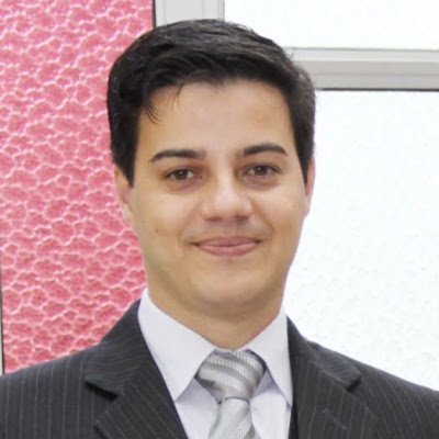 f_traple's profile picture. Software developer.