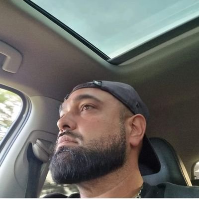 rpachecooooo's profile picture. 