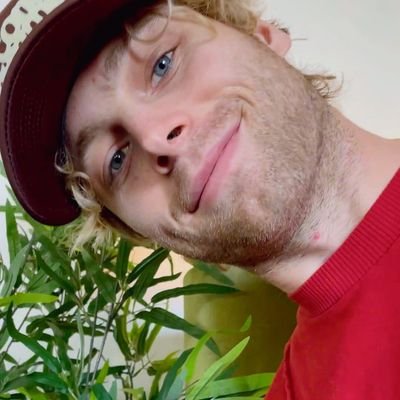 es mi cuenta así que voy a hablar de lo que yo quiera


























☀️ya fui a un concierto de 5sos por lo que en cualquier momento me voy a matar☀️