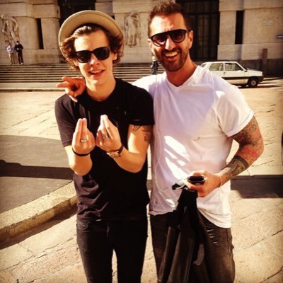 thecoolest_aari's profile picture. 1D enthusiast