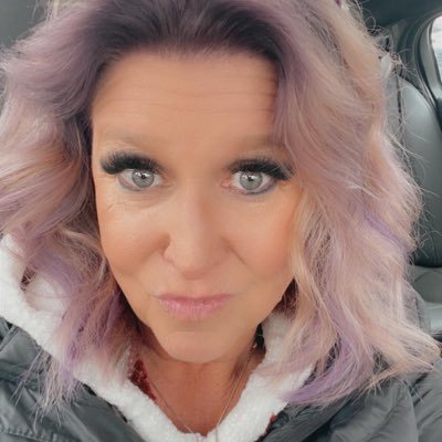* Boutique Team Leader * @francescas *🌴Sun🌞Ocean 🌊Beach🏝👙 * ND🍀Football🏈*Scorpio ♏️🦂*Best Bad Influence*Music 🎸Lover*Texas Bound*lets 🌮 bout it*