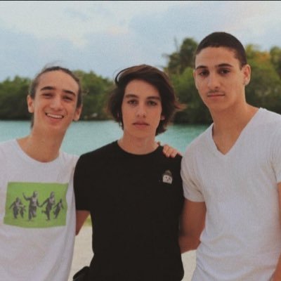 Diego_Castillof's profile picture. 16