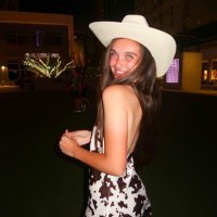 emily rose nielsen (@emrosey__) Twitter profile photo
