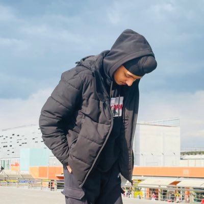 manrajsingh__'s profile picture. Go on