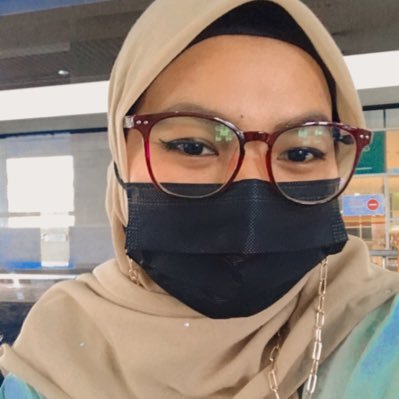 twt_thekakak's profile picture. Sorry we can’t be friend here🙏🏽